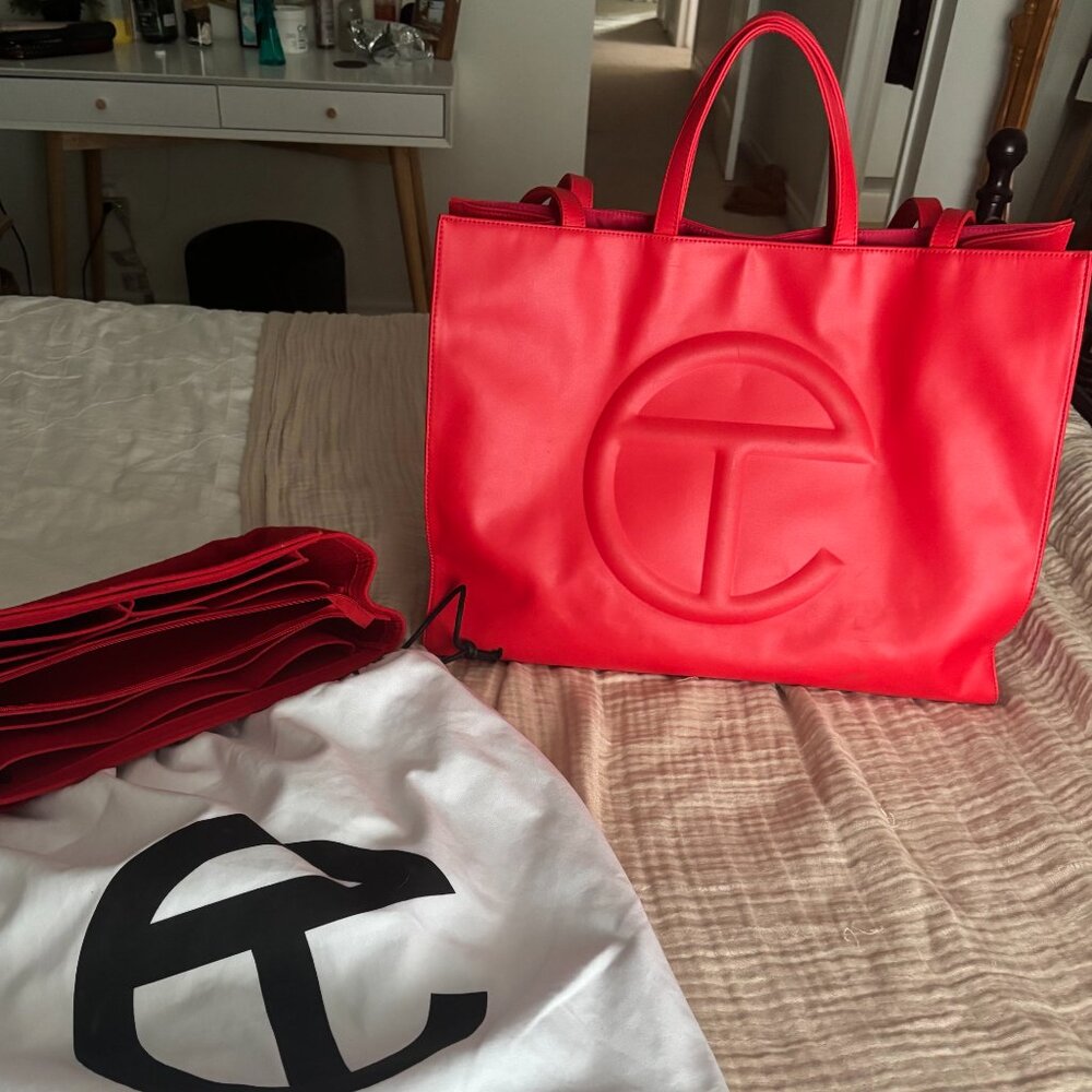 Large Red Telfar Bag - Picture 2 of 6